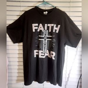 FAITH /CROSS RELIGIOUS T-Shirt L